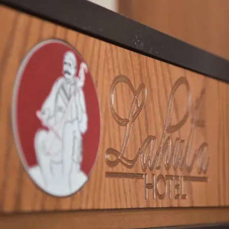 Hotel Lahuta *