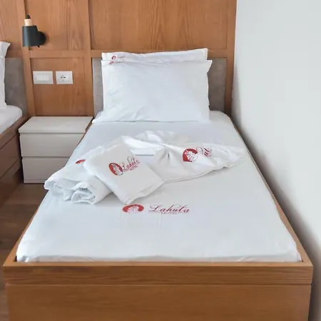 Hotel Lahuta